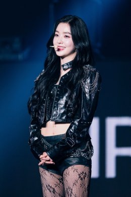 IRENE & SEULGI (ไอรีน แอนด์ ซึลกิ) วง Red Velvet (เร้ด เวลเว็ท) เปล่งประกายพลังความสมดุลสมฐานะ "ยูนิตที่สมบูรณ์แบบ" ในคอนเสิร์ตครั้งแรกในไทย 2025 IRENE & SEULGI Concert Tour [ BALANCE ] in BANGKOK